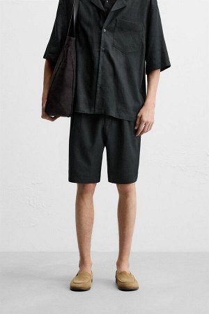 Шорты ЦВЕТ как на первом фото БОЛЬШИЕ ШОРТЫ-БЕРМУДЫ ИЗ ЛЬНА И ВИСКОЗЫ (OVERSIZE-BERMUDASHORTS AUS LEINEN UND VISKOSE) Свободные шорты-бермуды из смеси льна и вискозы. Передние и задние карманы с канто