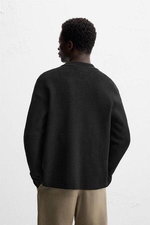 Трикотаж ЦВЕТ как на первом фото КАРДИГАН ИЗ ШЕРСТИ (STRICKJACKE AUS WOLLMISCHGEWEBE) Кардиган прямого кроя из пряжи с добавлением шерсти и хлопка. Воротник-лацкан и длинные рукава. Ребристые манжеты.