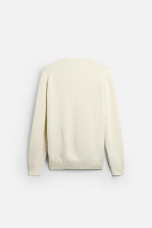 Трикотаж ЦВЕТ как на первом фото БАЗОВЫЙ СВИТЕР ЛЕВОЙ ВЯЗКИ (BASIC LINKSGESTRICKTER PULLOVER) Хлопковый свитер классического кроя. Круглая горловина. Длинные рукава. Ребристые манжеты. СОСТАВ МАТЕРИАЛ