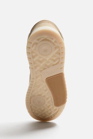 Обувь ЦВЕТ как на первом фото КРОССОВКИ ДЛЯ СКЕЙТА (SKATE-SNEAKER) Скейтерская обувь. Верх выполнен из различных деталей и материалов. Мягкий язык. Широкая подошва. СОСТАВ МАТЕРИАЛА, ИНСТРУКЦИИ ПО УХО
