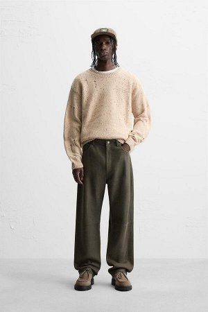 Трикотаж ЦВЕТ как на первом фото Свитер на пуговицах с рваным эффектом (GEKN?PFTER PULLOVER MIT RISS-EFFEKT) Свитер свободного кроя. Круглый вырез и длинные рукава. По всей одежде наблюдается эффект п