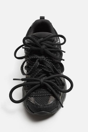 Обувь ЦВЕТ как на первом фото КРОССОВКИ С МУЛЬТИ-ШНУРОВКОЙ (SNEAKER MIT MEHRFACH-SCHN?RUNG) Спортивная обувь. Верхний материал изготовлен из комбинации различных деталей и материалов. Многократная шну