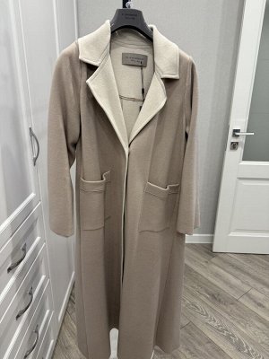 Пальто KNIT COAT добавила фото