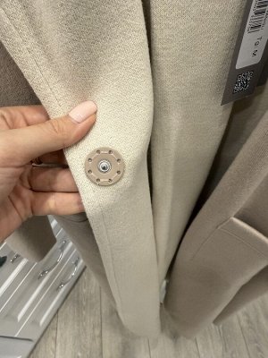 Пальто KNIT COAT добавила фото