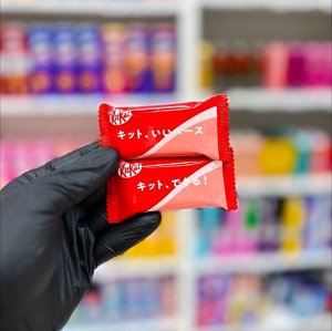 KitKat Strawberry & Milk chocolate 150g - Японский КитКат клубника и молочный шоколад