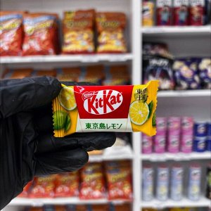 KITKAT KitkKat Tokyo Island Lemon 15g - Коллекционный КитКат Айленд Лимон. 1шт