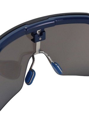 Fermo g02 Форма и тип оправы: спортивная
Цвет линзы: Flash Mirror (зеркальный эффект с антибликовым покрытием), серый (smog) градиент с Flash Mirror зелёного цвета (зеркальный эффект с антибликовым по