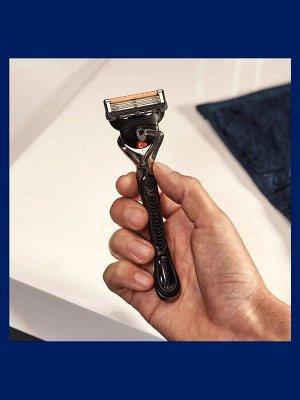 Бритвенный станок Gillette Fusion5 ProGlide с 5 сменными кассетами