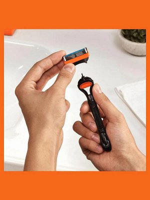 Бритвенный станок Gillette Fusion5 с 6 сменными кассетами