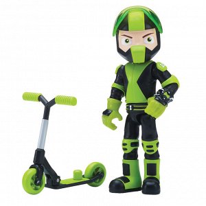 Ben 10 Фигурка 12.5 см, Бен на самокате