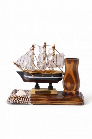 Карандашница дерево с моделью корабля «Мировой», 14x7x11 см, МИКС