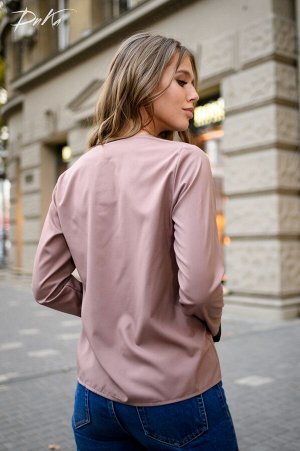 Блуза с полосой