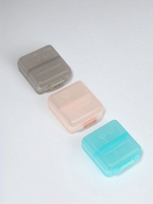 Таблетница, 7 × 7,8 × 3,5 см, 6 секций, складная, квадрат, цвет МИКС