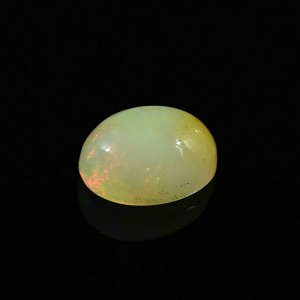 Кабошон натуральный камень опал овал 7*9мм, 1,4ct