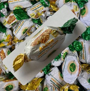 Конфеты Дыня с грецким орехом глазированные 500 гр. AMAVEL