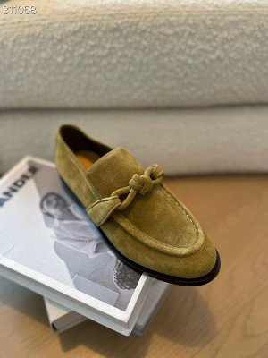 Лоферы женские замшевые