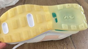 Кроссовки женские Nike