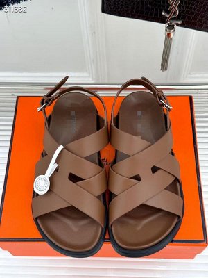 Сандали женские кожаные