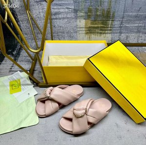 Шлепанцы женские кожаные