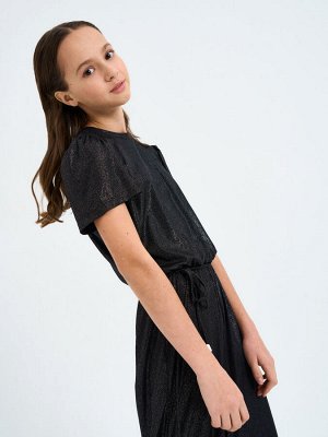 Комбинезон Цвет: черный
Вид застежки: Молния
Длина рукава: Короткие
Покрой: Полуприлегающий
Сезон: круглогодичный
Состав: 50% вискоза; 50% полиэстер
Тип карманов: без карманов
Тип посадки: Средняя
Ухо