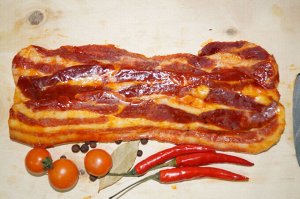 Бекон Состав:
свинина мясная
соль,высококачественные специи
(рошинкен прошутто
сервилат российский специи для мяса
крайнер специаль комби
альмонат супер комби
пепперони
смесь для куриных крылышек барб