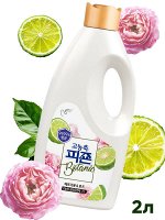 Кондиционер для белья с ароматом бергамота и роз Pigeon Botanic Bergamot and Rose 2л, бутылка