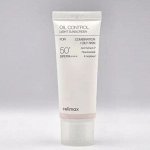 Себорегулирующий лёгкий солнцезащитный крем Celimax Oil Control Light Sunscreen SPF50+PA++++ 40ml