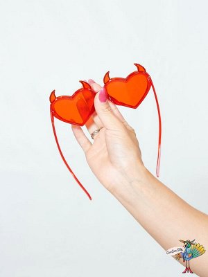 очки Дьявольское Сердце, красные со стразами, 14,0х7,0 см