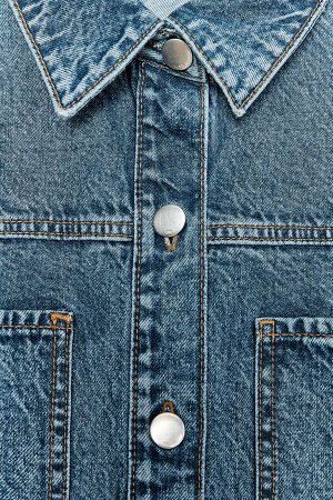 платье ЦВЕТ как на первом фото МИДИ ПЛАТЬЕ Z1975 ДЖИНСОВЫЙ (MIDIKLEID Z1975 DENIM) Платье с отложным воротником. Длинные рукава. Передние карманы. Накладные задние карманы. Металлические пуговицы спер