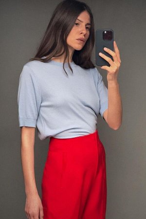 топ ЦВЕТ как на первом фото Шерстяной топ тонкой вязки с короткими рукавами (FEINSTRICKTOP MIT KURZEN ?RMELN AUS WOLLE) Топ тонкой вязки из шерсти. Круглый вырез и короткие рукава. СОСТАВ МАТЕРИАЛА, И