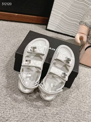 Сандали женские кожаные