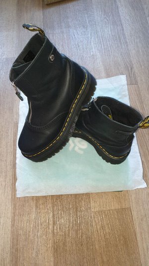 Ботинки