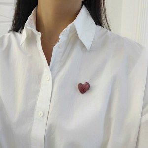 Брошь из керамики Сердце, цвет темно - бордовый с крапинками