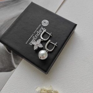 Серьги из серого хлопкового жемчуга
