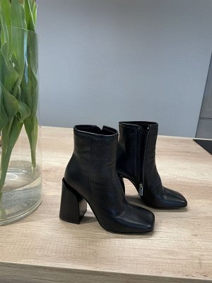 Ботинки Pinko