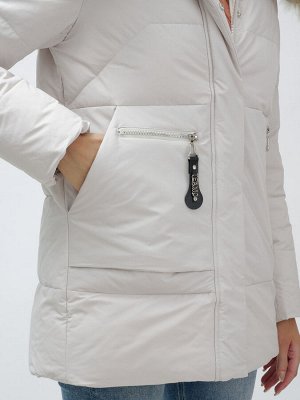 Куртка женская зимняя с мехом енот премиум класса бежевого цвета 3322_1B