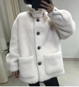 Пальто Пальто, оформленное длинными рукавами, овечья шерсть/полиэстер. Размер: S,M,L