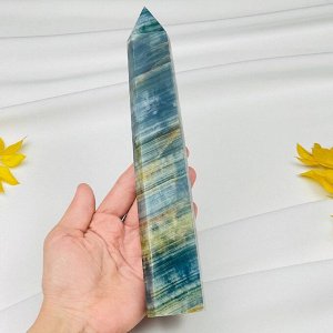 Кристалл из голубого карибского Кальцита