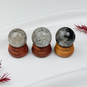 Шар из Кварца с Турмалином