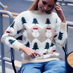Мягкий свитер со снеговиками и новогодней ёлкой