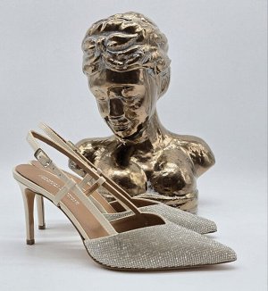 Босоножки Босоножки из натуральной лакированной кожи со стразами Swarovski, каблук 8,5 см