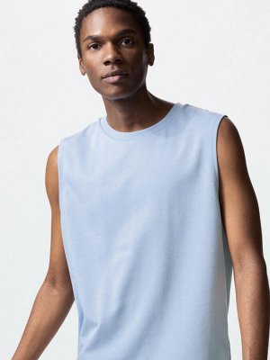 UNIQLO AIRism - базовая футболка без рукавов из хлопка - 60 LIGHTBLUE