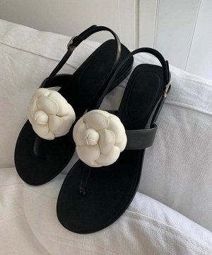 Сандалии женские