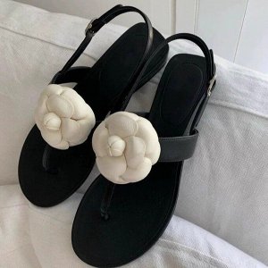Сандалии женские