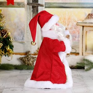 Дед Мороз "В красной шубке" 29 см, с подарками