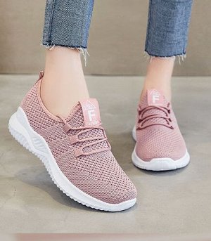 Кроссовки женские