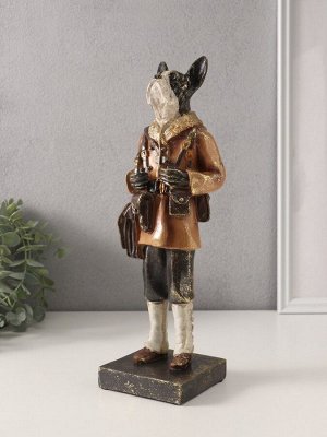 Фигурка полистоун «Бульдог-охотник в тулупе», 8x9.5x31.5 см