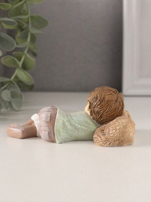 Фигурка полистоун «Лучшие друзья: малыш и собака», 11x6.5x4 см