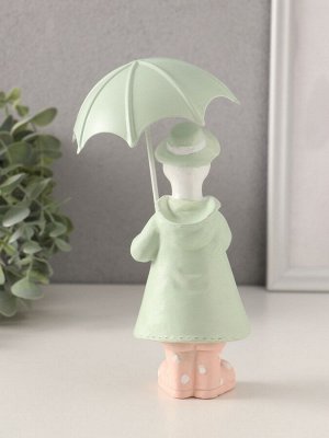 Фигурка полистоун «Утка в зелёном дождевике под зонтом», 7x6.5x15.5x18 см