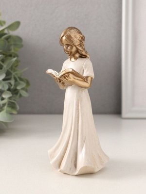 Фигурка полистоун «Девочка с книгой», 7.5x6.5x15 см